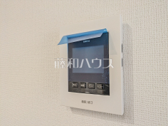 TVモニター付インターホン　【小金井市緑町５丁目】不在時の訪問者が一目でわかる、録画機能付きTVモニターホン