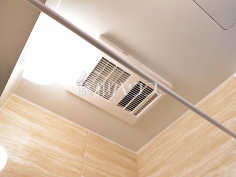 浴室乾燥機　【グランドハイム保谷】雨の日の強い味方！浴室換気乾燥機付きユニットバスで洗濯物が乾かせます。