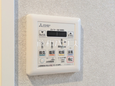 浴室換気乾燥機幼い子供がいると汚れものが多く、いつでも洗濯物を干せるのが嬉しい浴室換気乾燥機！