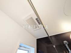 浴室換気乾燥機　【武蔵村山市学園１丁目】雨天時の洗濯物や浴室内のカビ防止としても活躍する浴室換気乾燥機
