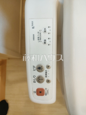 ウォシュレット【狛江市東野川４丁目】きれいでさわやか、ウォシュレット付きトイレ