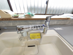 浄水器一体型水栓　【西東京市田無町４丁目】 いつでもおいしいお水が飲める浄水器一体型水栓も完備 