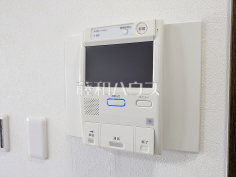 TVモニター付きインターホン　【ドラゴンマンション日野壱番館】訪問者がわかるTVモニター付インターホンは、お子様のお留守番にも活躍するかも？！