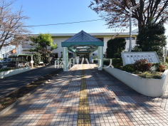 秋津図書館