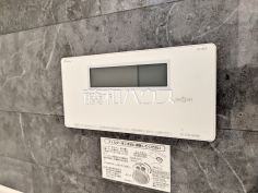 給湯スイッチ　【多摩市一ノ宮４丁目】追焚機能付で時間差入浴もOK