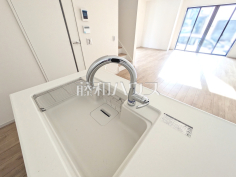 浄水器一体型水栓 【練馬区谷原6丁目】いつでもおいしいお水が飲める浄水器一体型水栓も完備 浄水器一体型水栓 【練馬区谷原6丁目】いつでもおいしいお水が飲める浄水器一体型水栓も完備