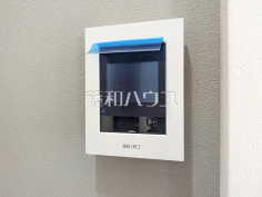 TVモニター付インターフォン　【日野市東豊田３丁目】TVモニター付インターフォンのため訪問者がひと目で分かります
