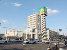ライフ平和台店