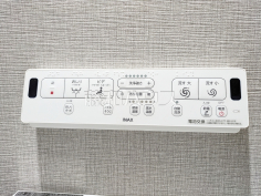 ウォシュレット　【ライオンズマンション市場前】きれいでさわやか、ウォシュレット付きトイレ
