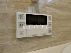 給湯スイッチ　【西東京市富士町2丁目　ユアコート東伏見弐番館】追焚機能付で時間差入浴もOK