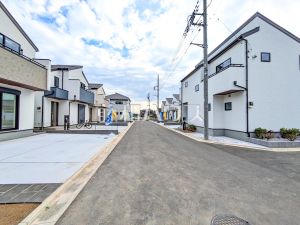 接道状況および現場風景