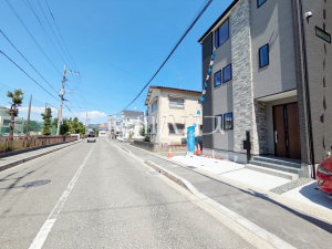 接道状況および現場風景