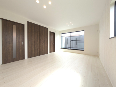 【小平市花小金井5丁目 全3棟 新築分譲住宅】のイメージ2