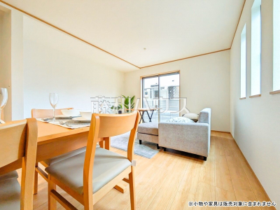 【前沢4丁目　全3棟　新築分譲住宅】のイメージ2
