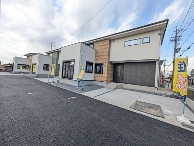 【岩倉市中本町1期　全3棟　新築戸建】のイメージ1