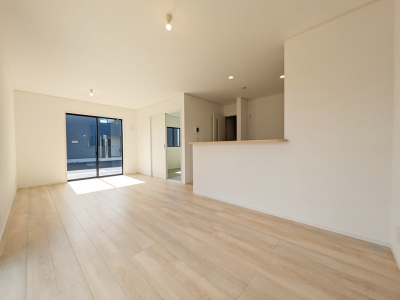 【春日井市南下原町　全2棟　新築分譲住宅】のイメージ2