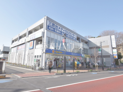 ドラッグストア
