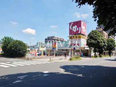 ドラッグストア