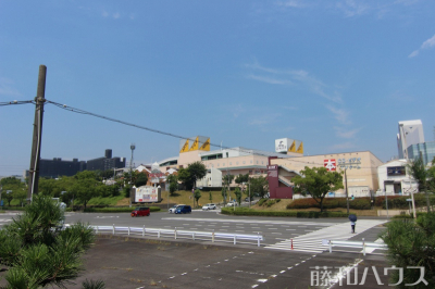 ショッピングセンター