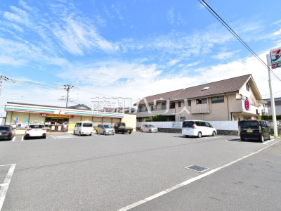 コンビニ
