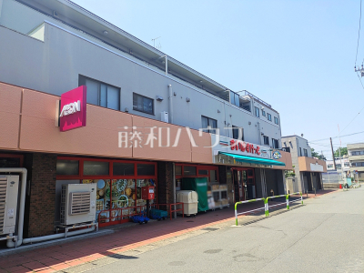 スーパー