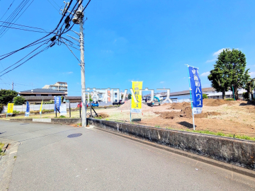 接道状況および現場風景