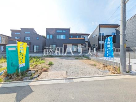 5号地　接道状況および現場風景　セミオーダー型住宅のご提案です。「こんな部屋を作りたい」「こんな風に暮らしたい」というお客様の夢をぜひお聞かせください。【昭島市緑町２丁目】／撮影日2025/07/03
