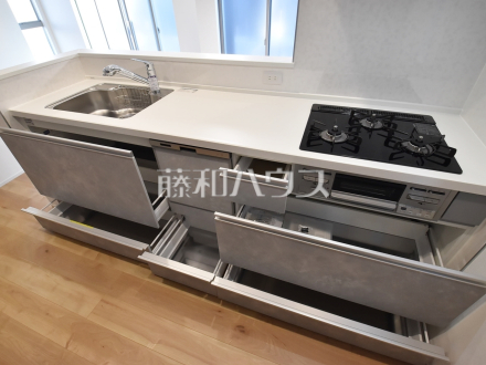 1号棟　キッチン収納　【東村山市廻田町２丁目】／撮影日2024/09/12