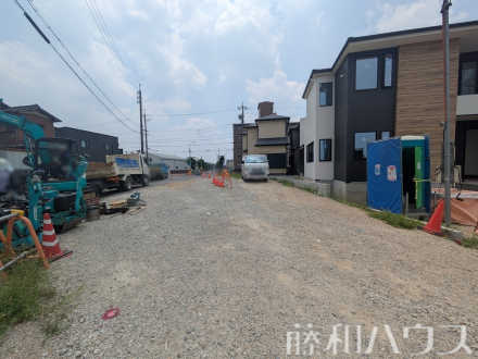 東側　接道状況および現場風景　【春日井市宮町字下夕原】／撮影日2025/07/05