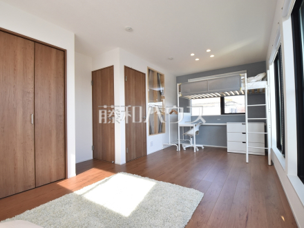 建物プラン例（外観写真）　【日野市大字日野】　
[参考プラン] 
建物価格：1,650万円（税込）　建物面積：88.02m&sup2;／撮影日2022/11/04