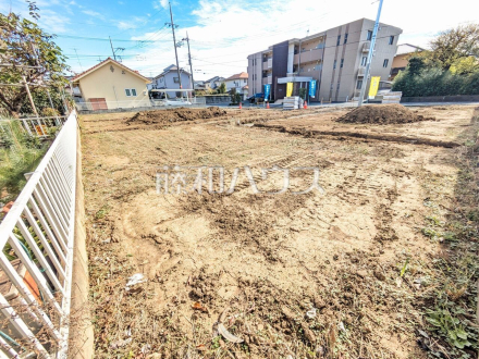 現場風景　【日野市万願寺３丁目】約36～41坪のゆとりある敷地ですので、広いお庭も確保できそうですね／撮影日2024/11/09