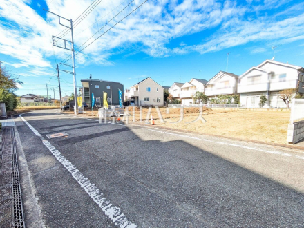 接道状況および現場風景　【日野市万願寺３丁目】多摩都市モノレール『甲州街道』駅 徒歩9分、『万願寺』駅 徒歩11分　／撮影日2024/11/09