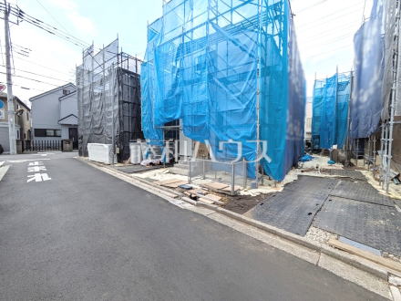 接道状況および現場風景　【三鷹市深大寺２丁目】／撮影日2025/03/30