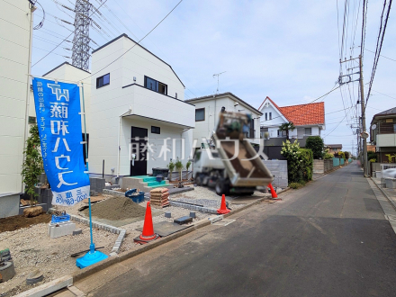 接道状況および現場風景　【三鷹市深大寺２丁目】／撮影日2025/05/23