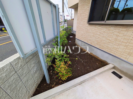 1号棟　庭　【三鷹市北野３丁目】／撮影日2025/05/18