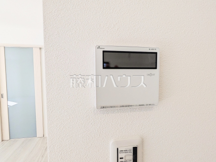 6号棟　給湯スイッチ　【三鷹市北野３丁目】　 追焚き機能付きなので、生活時間の違う家族に便利です。 ／撮影日2025/02/17