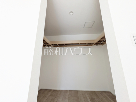 B号棟　ウォークインクローゼット　【三鷹市北野３丁目】／撮影日2025/01/19