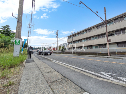 接道状況および現場風景　【日野市三沢３丁目】
理想の暮らしを実現する為にはどんな間取りが良いか。
希望を叶える為に参考プランをご用意しておりますので、是非お役立て下さい。／撮影日2024/10/06