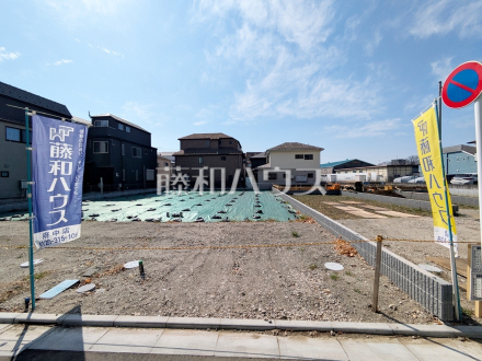 現地写真　【府中市白糸台１丁目】京王線「多磨霊園」駅 徒歩11分。全8区画建築条件付きの、お土地が誕生です！／撮影日2025/02/28