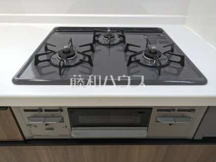 7号棟　3口ガスコンロ　【和光市南１丁目】／撮影日2024/11/28