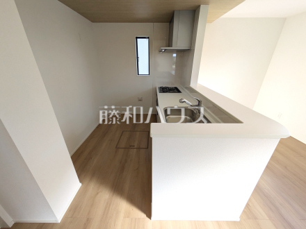 8号棟　キッチン　【和光市南１丁目】／撮影日2024/11/28
