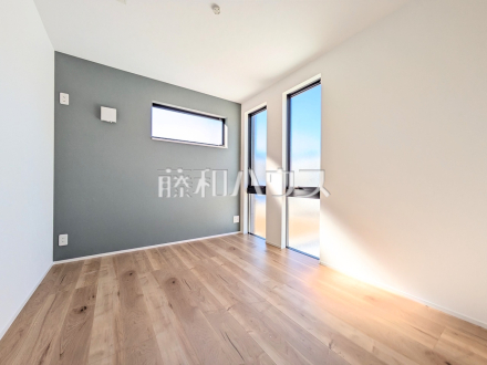 15号棟　居室　【昭島市緑町２丁目】
部屋の雰囲気や広さ・眺望・間取りの使い勝手など、是非一度、ご自身の目で確かめてみてください。　／撮影日2025/02/10