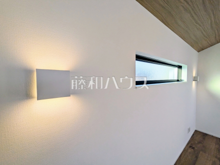 17号棟　リビング　【昭島市緑町２丁目】／撮影日2024/11/29