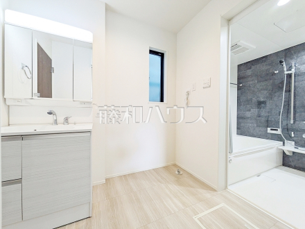 5号棟　家事動線を考え、水回りをまとめた間取りです。【和光市南１丁目】／撮影日2024/10/31