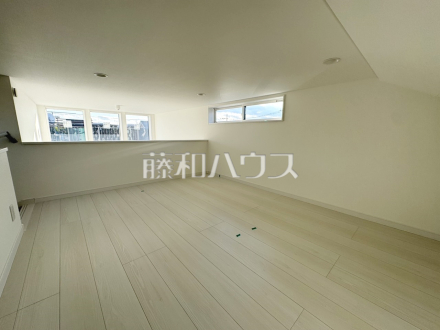 B号棟　小屋裏収納　【三鷹市上連雀６丁目】／撮影日2024/12/08