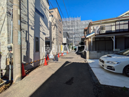 接道状況および現場風景　【国分寺市東恋ヶ窪４丁目】／撮影日2024/11/28