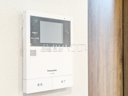 B号棟　TVモニター付インターフォン　【国分寺市東恋ヶ窪４丁目】　防犯に役立つTVモニター付インターフォン
／撮影日2024/12/20