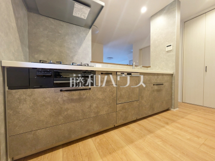 キッチン　【日野市東豊田４丁目】／撮影日2025/03/07