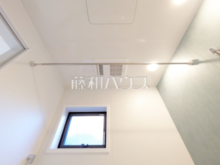 浴室換気乾燥機　【日野市東豊田４丁目】　浴室換気乾燥機は梅雨の時期等、なかなか乾かない洗濯物を干すのに役立ちます！
／撮影日2025/01/18