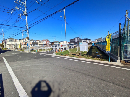 接道状況および現場風景　【東村山市恩多町５丁目】／撮影日2024/11/28